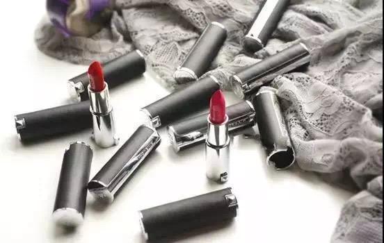 小羊皮口红最火色号,小羊皮润唇膏哪个色号好看