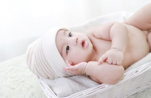 新生儿反复红屁股怎么办,过敏体质宝宝反复红屁股