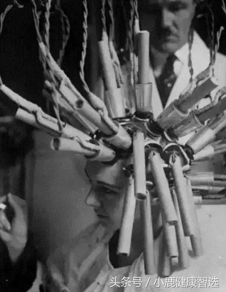 美丽进化史,从前的姑娘们为了美真的拼了命了