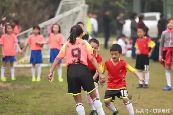 三河足球基地,三河村发展