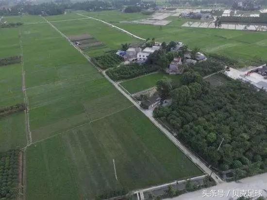 三河足球基地,三河村发展