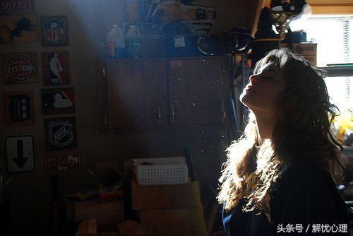 为什么有些人，一看就很讨厌？遇到这种人就要重视了