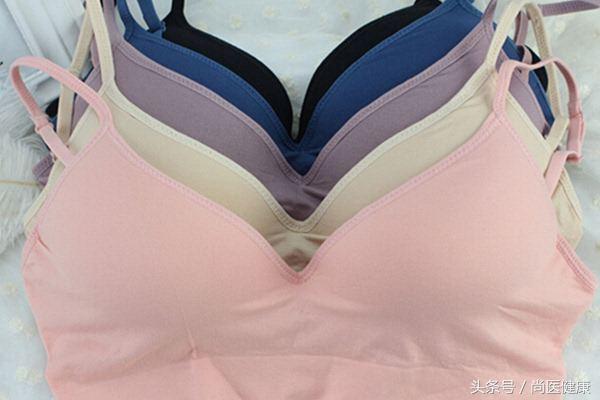 穿内衣怎么预防副乳,女士胸部下垂选择怎样的胸罩