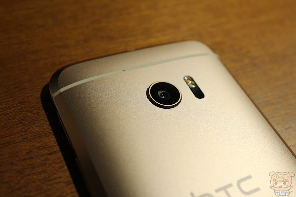 文本直送科技新闻:宏达电旗舰智慧型手机「HTC10」崭新体验，十分完美！