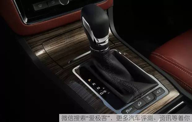 新车搭载YunOSforCar系统,大量荣威RX5内饰图曝光