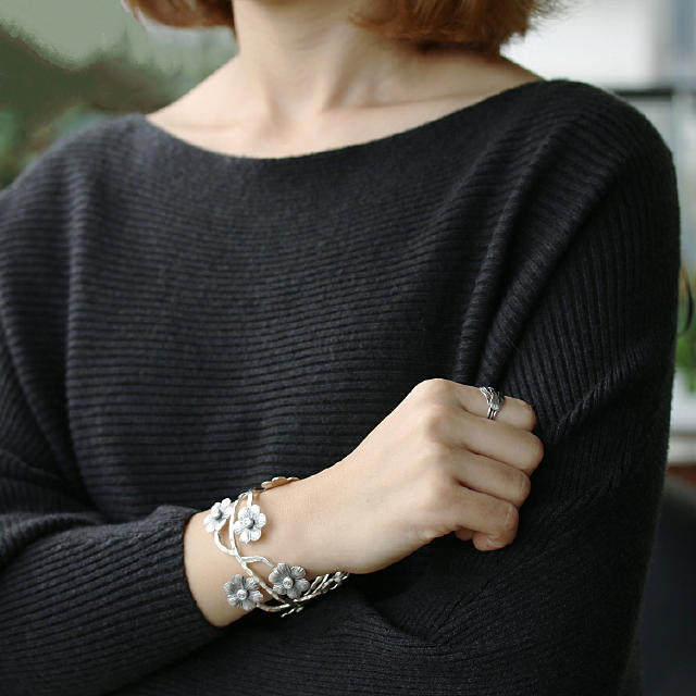 精致手链饰品永不掉色,精致手链可爱