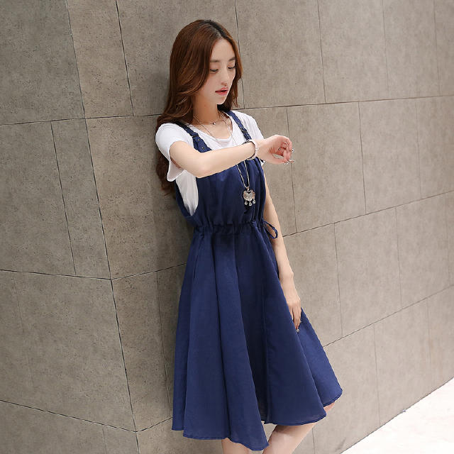 各样式的背带穿搭,背带新款洋气减龄搭配