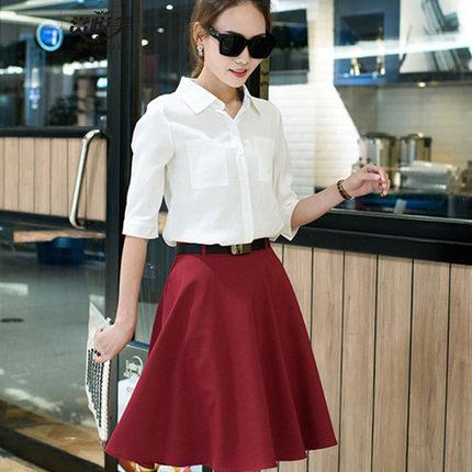 奔四女人穿衣要减龄更要显贵,奔四的女人秋季内搭