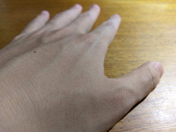 文本直送科技新闻:宏达电旗舰智慧型手机「HTC10」崭新体验，十分完美！