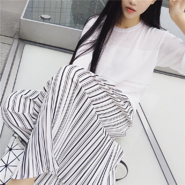 单一穿搭,混搭就是随意搭配服装