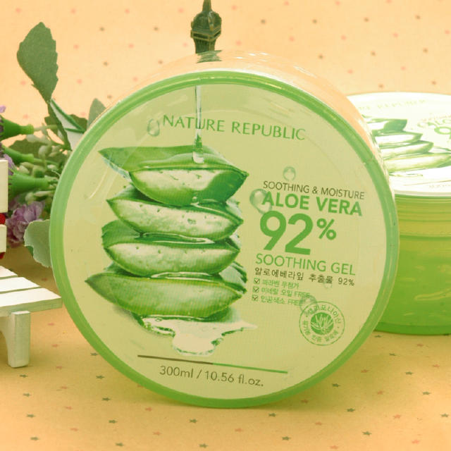 芦荟胶还能这么巧用！揭开它的护肤妙用，还你水嫩肌肤~