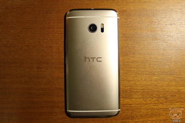 文本直送科技新闻:宏达电旗舰智慧型手机「HTC10」崭新体验，十分完美！