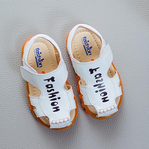 宝宝夏日透气鞋子,给宝宝一双暖和又舒适的鞋子