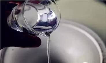 家长注意：3岁男童患上马桶皮炎！