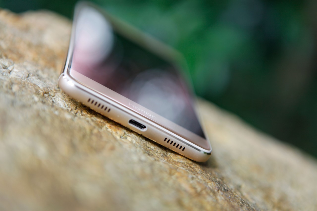 华为手机荣耀v8测评,荣耀v8全网通评测