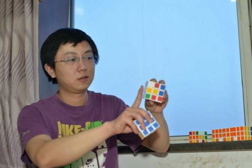 新闻FAN|婆媳争夺侍寝权!一个想和老公睡,一个想和老公公睡