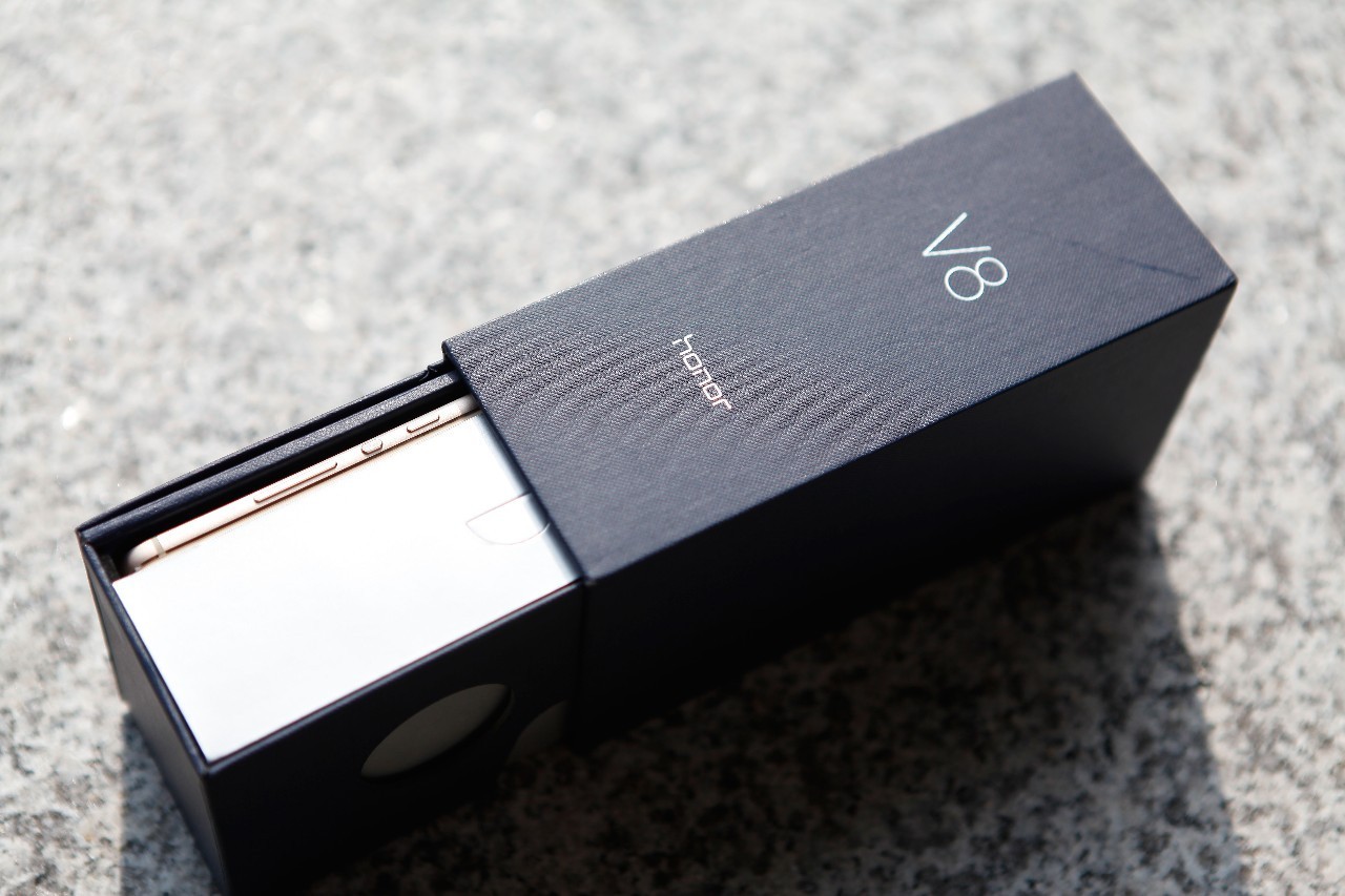 华为手机荣耀v8测评,荣耀v8全网通评测