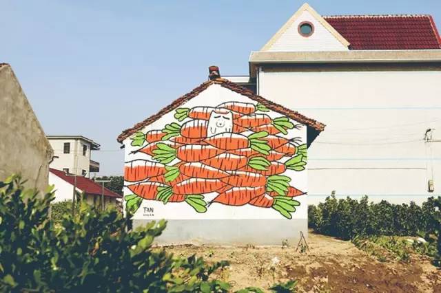 暂时逃离全是回忆的城市,暂时逃离城市的喧嚣和纷扰