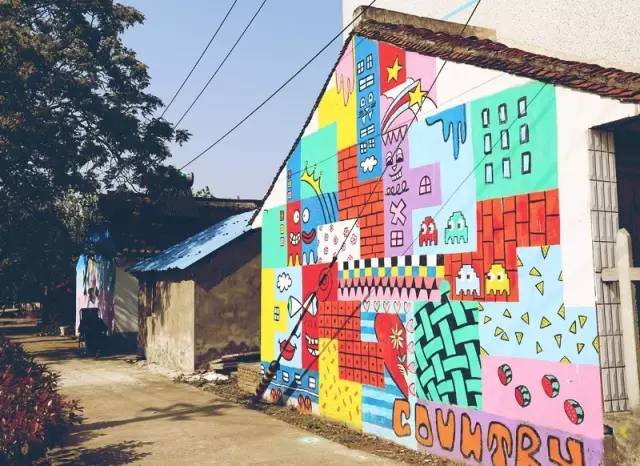 暂时逃离全是回忆的城市,暂时逃离城市的喧嚣和纷扰