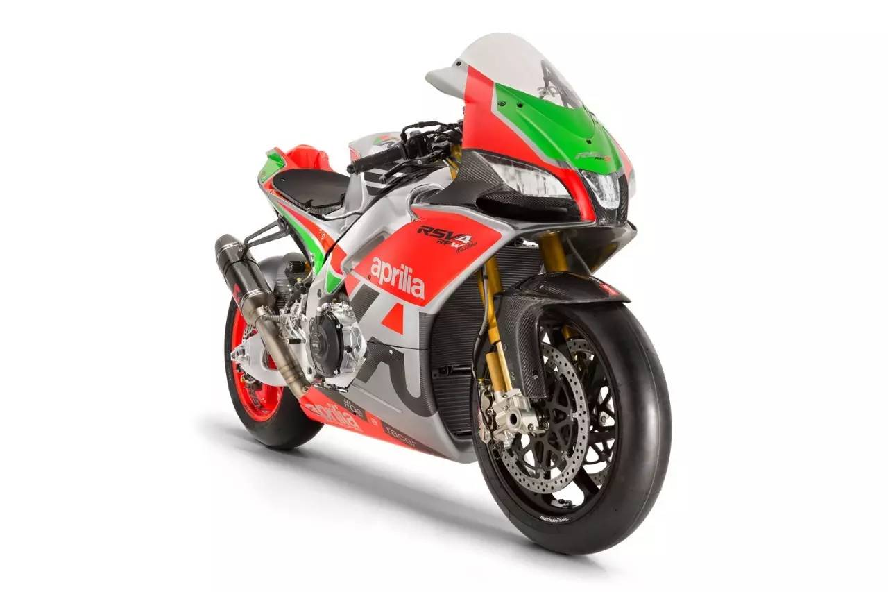 阿普利亚rsv4赛道化改装,阿普利亚rsv4展示视频