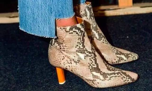 vetements脚趾鞋,vetements厚底靴高跟