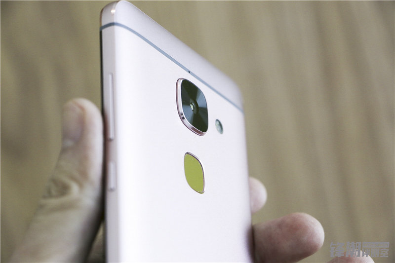 乐视max2和乐2pro哪个好,乐视max2