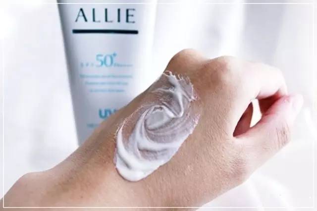 allie和安耐晒哪个好,allie防晒霜和安耐晒啫喱