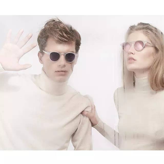 女士时尚太阳镜推荐哪款好看一点,今年最时髦的太阳镜款式