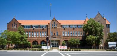 国医大师从医六十年分享全视频,国医大师谈中医如何走向世界