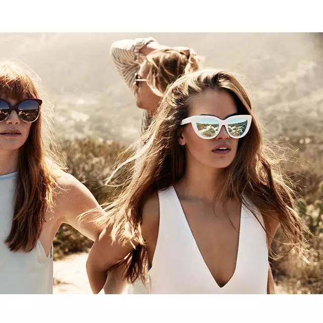 女士时尚太阳镜推荐哪款好看一点,今年最时髦的太阳镜款式