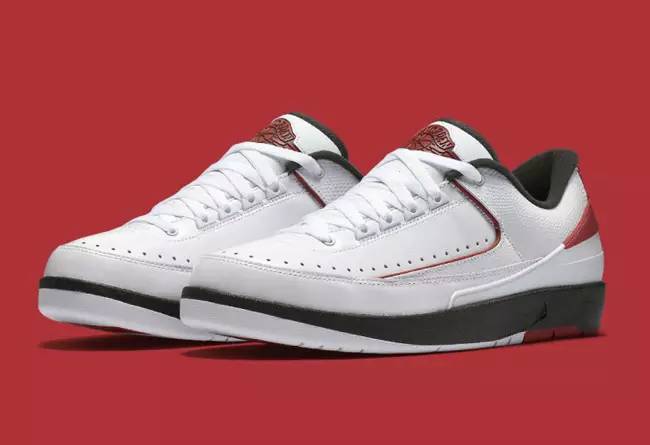 aj黑红低帮aj2,aj2白红什么时候发售