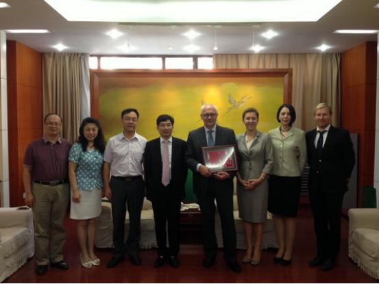 国医大师从医六十年分享全视频,国医大师谈中医如何走向世界