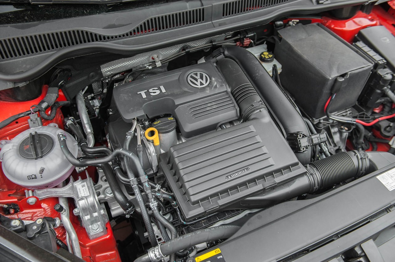 大众高尔夫嘉旅最高跑了十万公里,高尔夫嘉旅1.6试驾