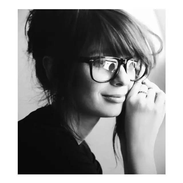 女士时尚太阳镜推荐哪款好看一点,今年最时髦的太阳镜款式