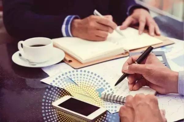 再也不用担心你的手机会没电了