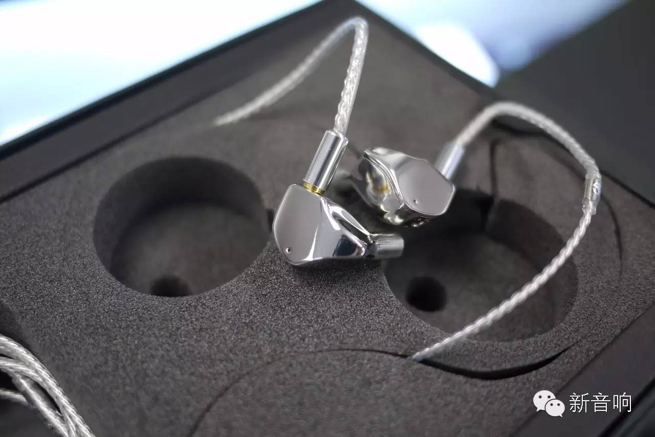 我爱发烧:香港耳机随身卖场游记之-JABEN篇