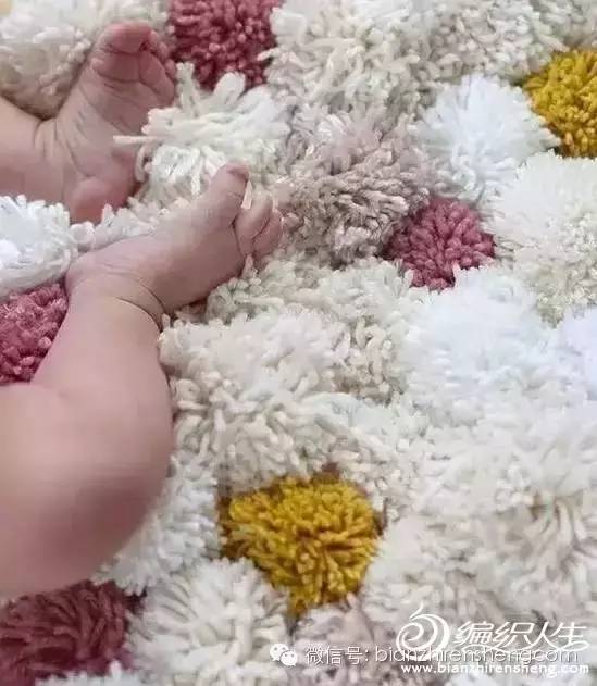 纯色毛线球一片式毯子教程,毛线球毛毯图片