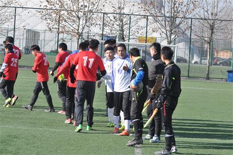 瑜伽山·精英足球队出征索福德华北区比赛首场遗憾告负