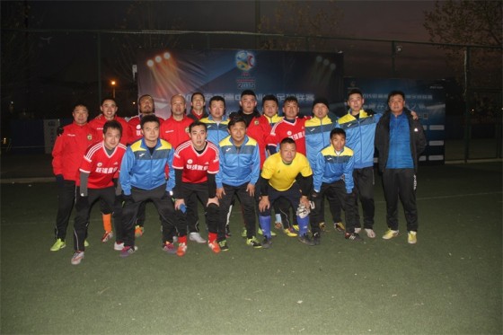 瑜伽山·精英足球队出征索福德华北区比赛首场遗憾告负