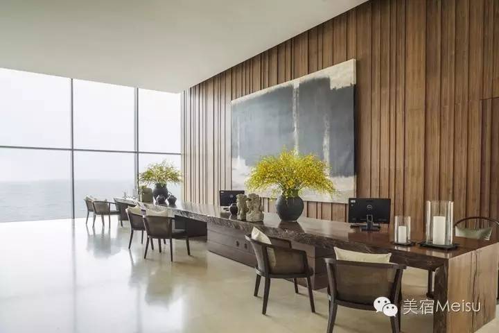 一家惊艳国牌度假界、一家美翻华北民宿圈,两种体验,看见最妩媚的青岛