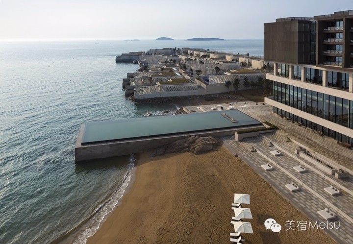 一家惊艳国牌度假界、一家美翻华北民宿圈,两种体验,看见最妩媚的青岛