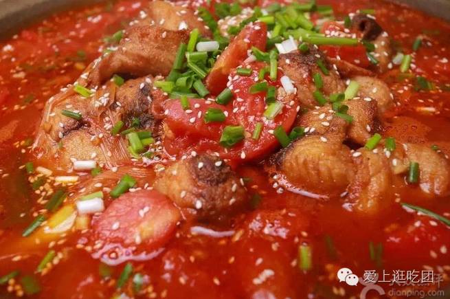 “熊掌与鱼不可兼得也”，但这晚石锅与鱼却兼得了~