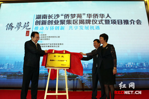 新闻早餐每天三分钟知晓天下事,早餐新闻三分钟知晓天下事