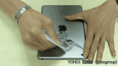 我们用这10张潮牌贴纸做了脱毛测试