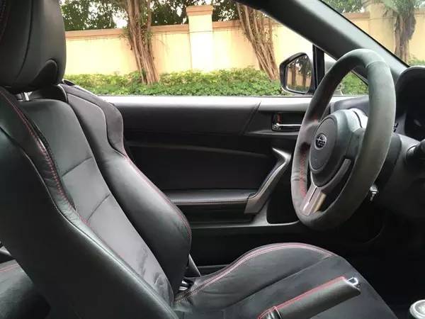 被YYP夸到天上去的86/BRZ,其实缺点也是一大堆