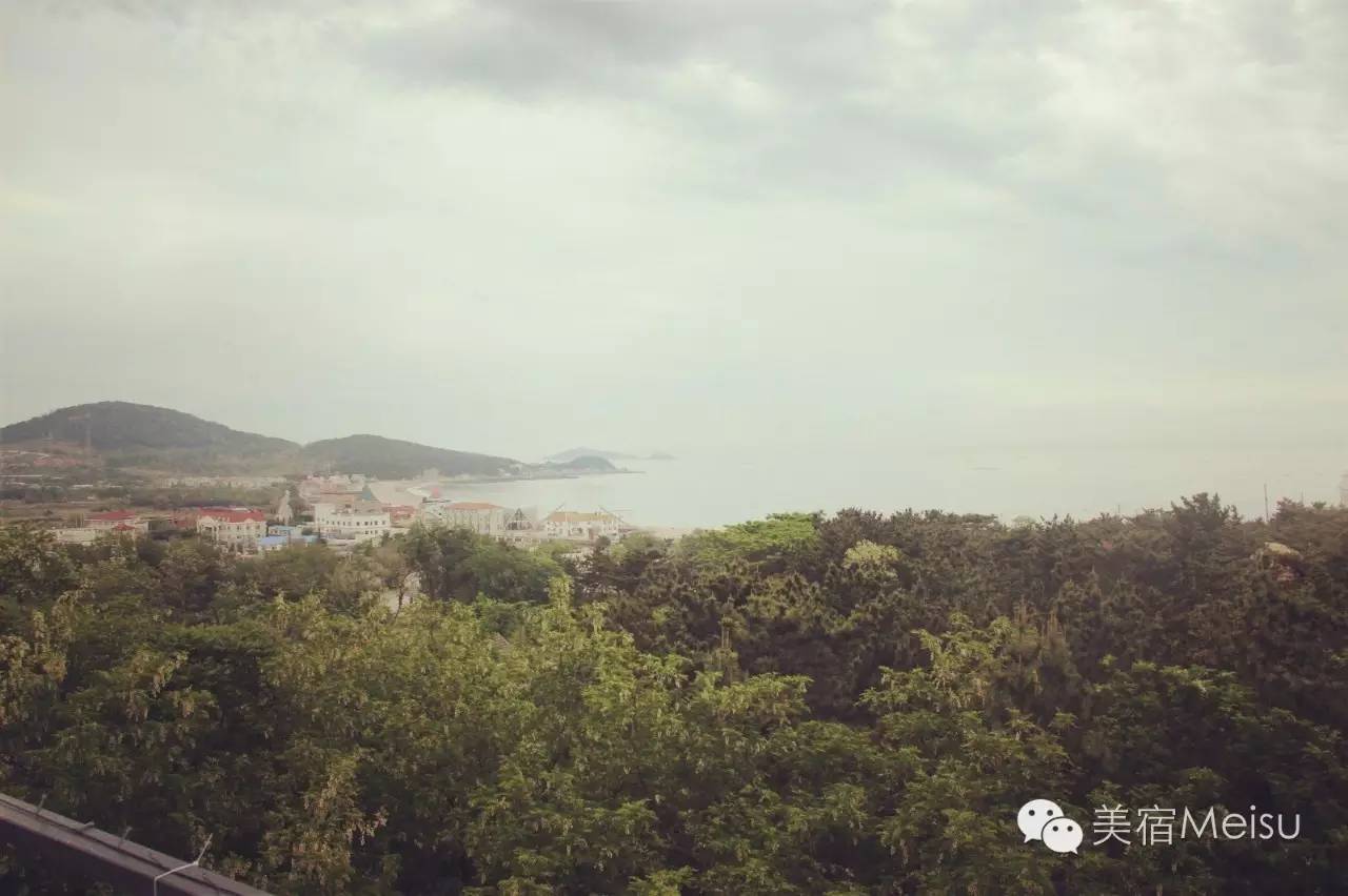 一家惊艳国牌度假界、一家美翻华北民宿圈,两种体验,看见最妩媚的青岛