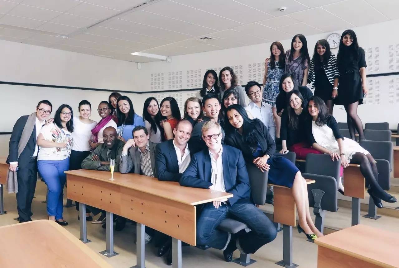 从奢侈品公关到去巴黎学法餐，我要性感的人生｜LifeChange