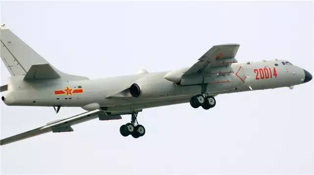 中国空军胸标高清图,新的空军胸标