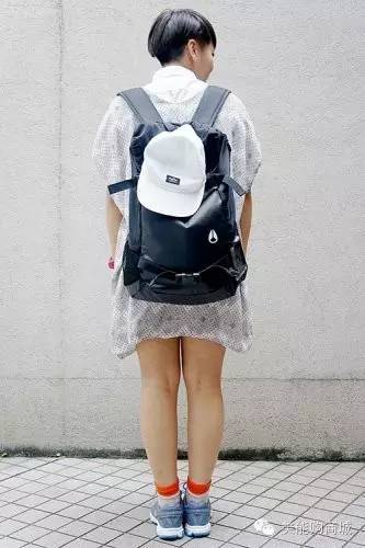 超能装的双肩包推荐,双肩包好看的奢侈品牌