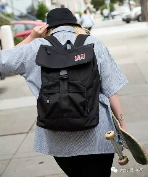 超能装的双肩包推荐,双肩包好看的奢侈品牌